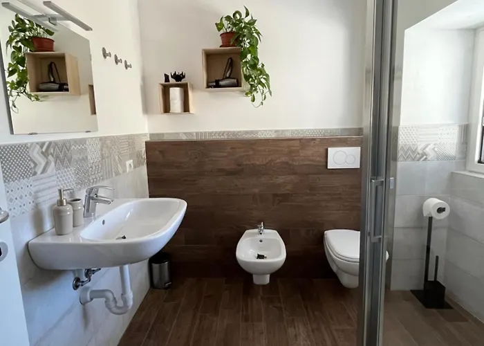 Sotto al Bosco B&B e Azienda Agricola